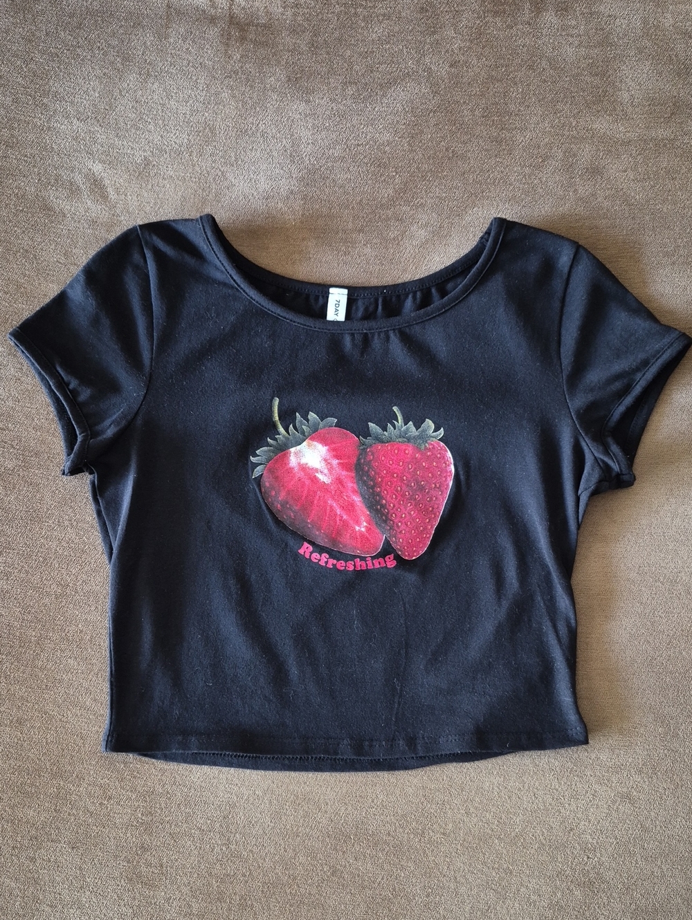 Strawberry Graphic Print Crop Tee